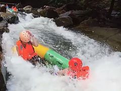 -雅鲁激流探险漂流