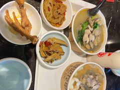 -何记花甲(卓悦汇旗舰店)