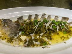 咸菜笋丝大黄鱼-上海小南国(仲盛世界商城店)