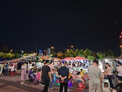-港澳广场购物中心