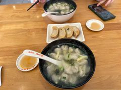 -小姜锅贴(凤凰街店)