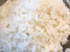 -愉肴麻辣香锅(中北镇店)