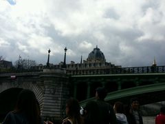 -Bateaux Mouches塞纳河游船