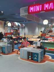 -奈尔宝家庭中心·亲子餐厅(北京东坝万达店)
