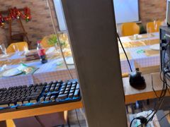 -玩坞轰趴馆·户外团建聚会主题生日派对馆(世豪广场店)