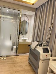 -香港倾城国际·美容美体中心