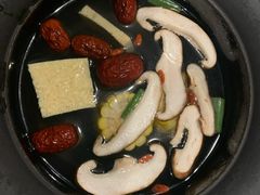 -呷哺呷哺(融创茂店)