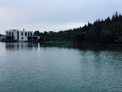 -上海怡沁园度假酒店
