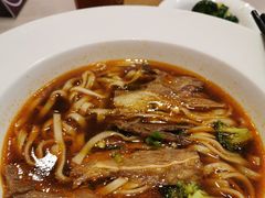 -康师傅私房牛肉面(马泉营奥莱店)