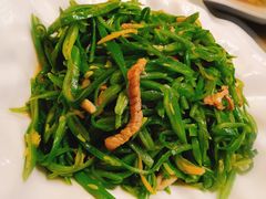 -喜乐餐厅•灯笼虾球首创者•本地小海鲜(二马路店)