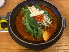 -喇喇排骨火锅·传统韩式脊骨汤(望京西园总店)