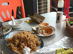 鲜海胆炒饭-红月湾海鲜饭店•沙滩海景(双月湾店)