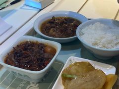 -老乡鸡(上海品尊国际中心店)