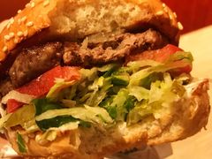 -The Habit Burger Grill 哈比特汉堡(复兴soho店)