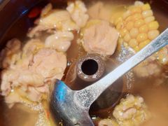 -云海肴·汽锅鸡·云南菜(天山百盛优客店)