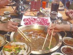 -顶顶汤火牛排火锅·经典铜锅涮肉