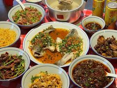 -荆九爷爆炒桥头三嫩(夫子庙店)
