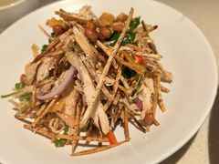 -江渔儿酸菜鱼专门店(明珠广场店)