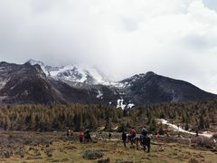 -亚拉雪山风景区