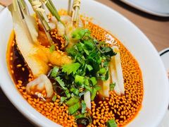 红油脱骨鸡爪-太二酸菜鱼(沈阳万象城店)