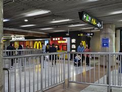 -麦当劳(中山公园龙之梦店)