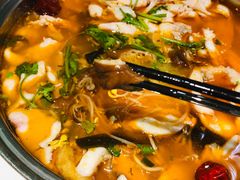 -龙梅肥肠鱼(明瓦廊店)