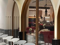 -阿妮叶李(光谷世界城店)