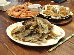 -老东镇啤酒屋海鲜加工·蒸汽海鲜·海鲜烧烤(台东店)