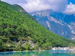 -玉龙雪山蓝月谷