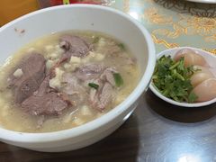 -一间楼牛羊肉泡馍馆(东一路店)