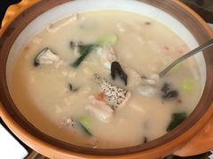 千岛湖淳牌鱼头白汤-鱼食饭稻·苏浙土菜17年老馆子(平江路店)