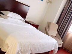 -格林豪泰商务酒店(景德镇人民广场金鼎店)