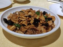 -贵宾楼大酒店(汇邻广场店)