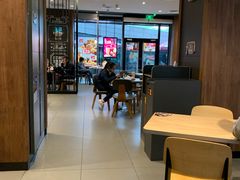 大堂-汉堡王(徐汇绿地缤纷店)