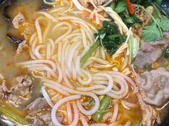-老妈米线(港龙店)
