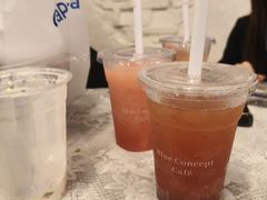 -Blue Concept Cafe&Farm·關於藍