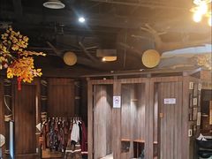 -暴风岛沉浸式体验馆(百联世纪店)