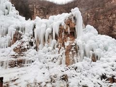 -大平台龙居瀑布旅游区