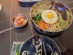 -许哥东北烧烤·铁丳烤串·宫后夹肉(繁花中心店)