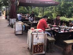 -楠柏弯休闲山庄(梨花溪店)