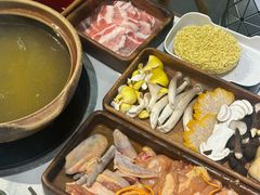 -菌小白·野生菌火锅(时尚天河店)