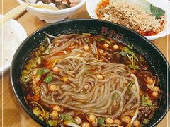 -蓉李记成都名小吃(武汉菱角湖万达店)