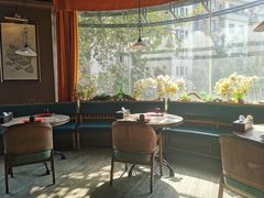 -沪小胖小龙虾(淮海中路旗舰店)