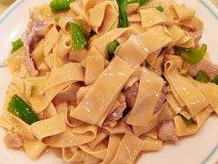 -鹤乡东北菜(崮山路店)