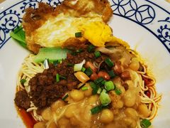 -李与白包子铺(桐梓林店)