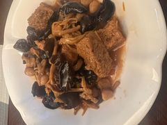 -锦江都城闵行饭店
