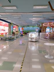 -莫莉幻想儿童乐园(武汉金银潭永旺店)