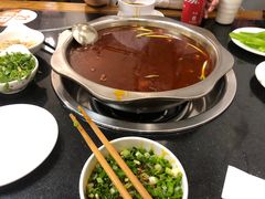 -冯记香辣兔火锅(茶店子总店)