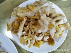 -东巴谷野生菌火锅餐厅