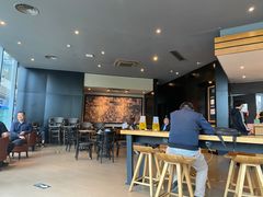 -星巴克臻选(郑州中原万达店)